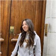 Je donne des cours particuliers de la primaire au lycée inclus en m’adaptant aux besoins de chacun.